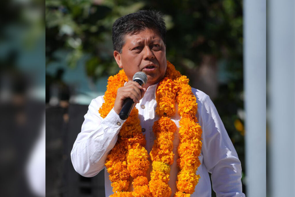 RUBEN CAYETANO